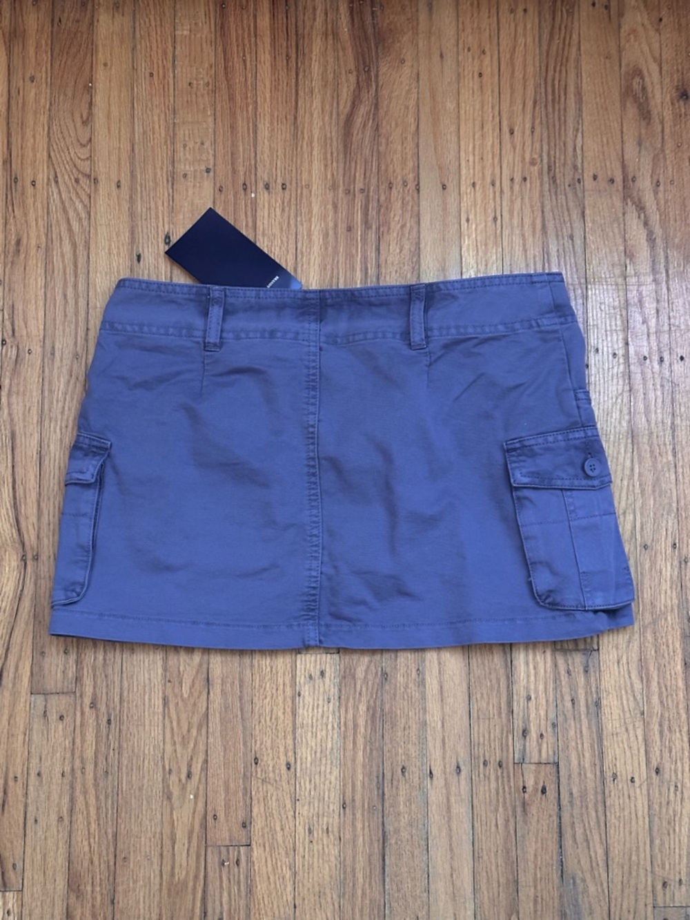 Brandy Melville Mini Cargo Skirt - Picture 2 of 3